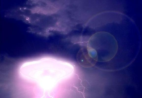 半年内目击UFO频发，UFO真实存在吗？来自外星球吗？应该不大可能