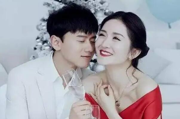 谢娜与张杰离婚了吗？并没有离婚（婚后有三个女儿）