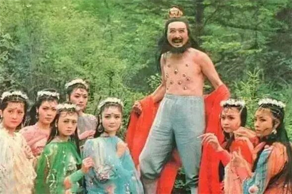 多目怪为什么不救他的七个师妹?唐僧肉诱惑更大(感情不深)