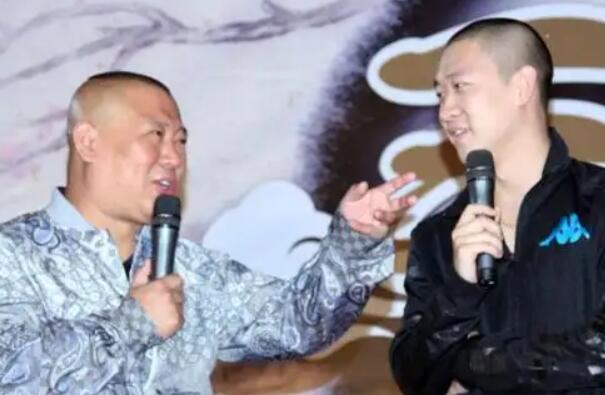 曹云金和郭德纲是怎么回事儿？师徒二人反目成仇（争执多年不休）