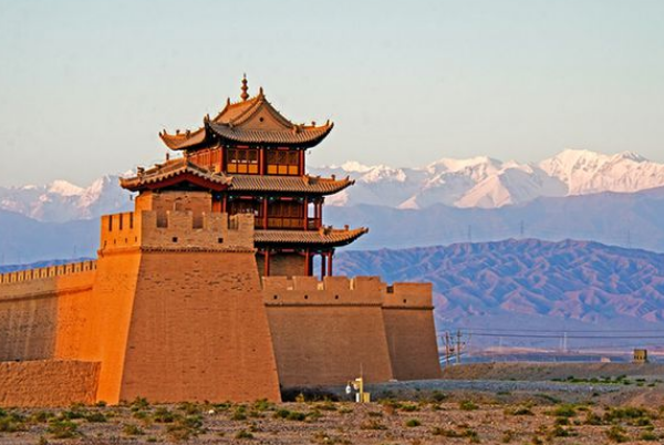 天下第一雄关是什么关：嘉峪关(天下第一关是山海关)