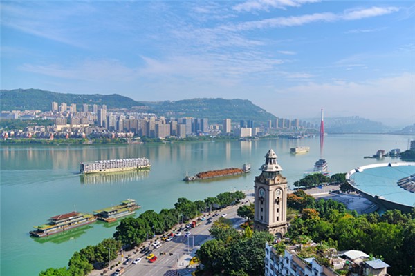 万州在重庆上游还是下游：长江上游（重庆下游）