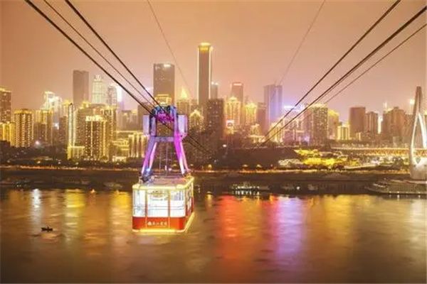 渝h是重庆哪里的车牌：重庆市（一个直辖市）