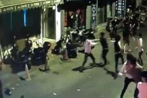 三亚群殴事件结果:一名男子被捅伤死亡(主谋判处八年)