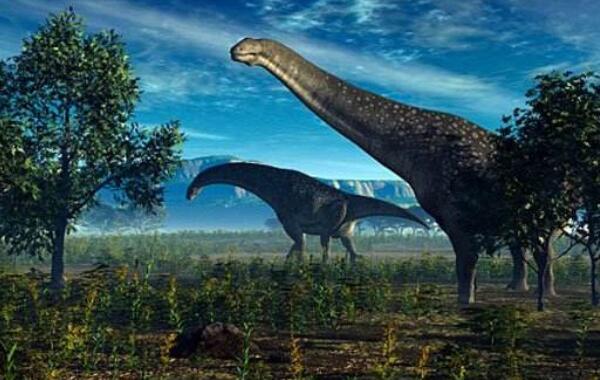 秃鹫龙：阿根廷大型食草恐龙（长17米/距今8600万年前）