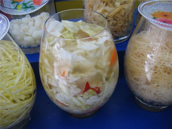 泡菜是什么菌发酵的 乳酸菌发酵而成（很有风味）