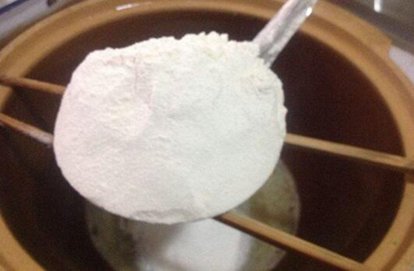 小苏打粉有什么作用？使用小苏打粉时要注意什么
