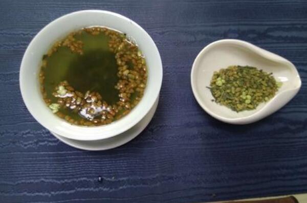 玄米茶的禁忌，孕妇喝了影响胎儿（与凉性食物同食肠胃会不适）