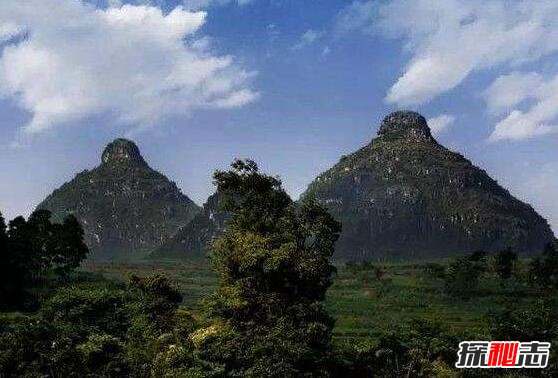 贵州奇观双乳峰，山峰凸起酷似女性双乳(看了脸红害羞)