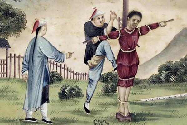 古代凌迟处死过程残忍 将人千刀万剐活活疼死(惨无人道)