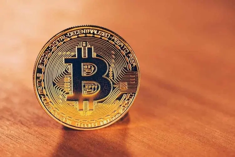 实时追踪：比特币走势与全球经济动态的联动